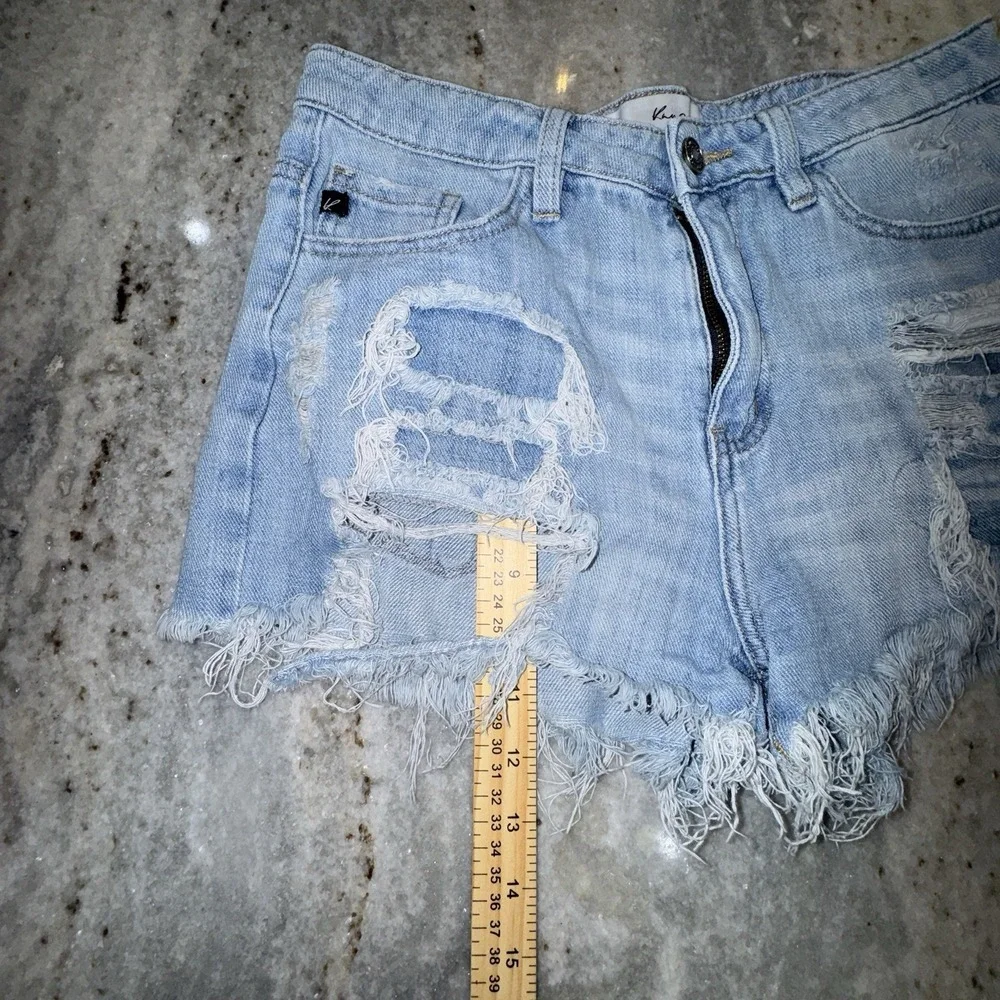 KanCan Denim Jean Shorts Distressed Shorty Light Wash High Rise Sz 29